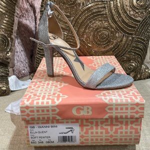 Gianni Bini silver heels. Size 8. Never worn.